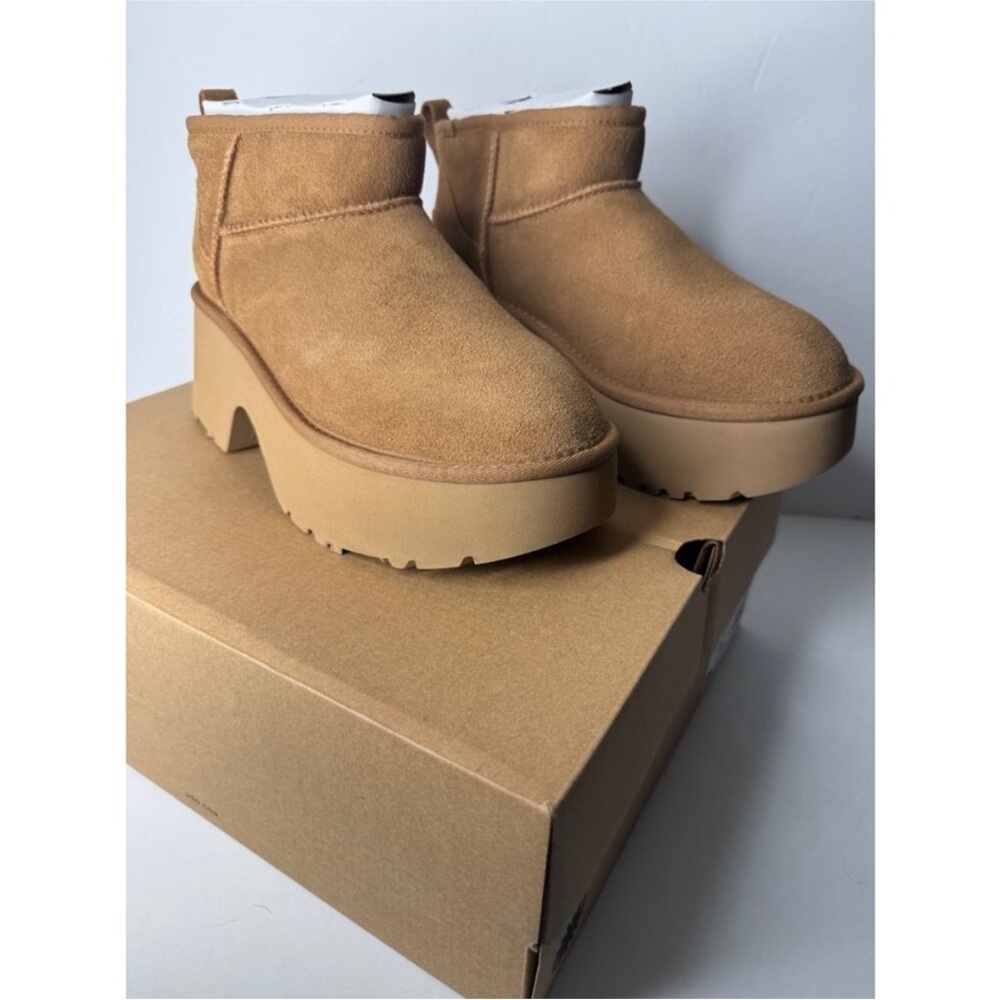 UGG Ultra Classic Mini Chestnut Brown Platform Ankle Boots, NWT - Picture 2 of 5
